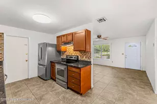 901 Galleon St, Cocoa, FL 32927 - Photo 2