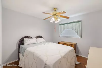 1735 40th Avenue, Vero Beach, FL 32960 - Photo 2