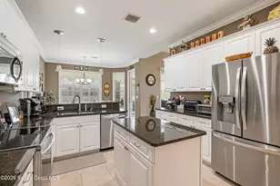 5828 Pine Ridge Cir, Vero Beach, FL 32967 - Photo 22