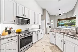 3685 Shady Run Rd, Melbourne, FL 32934 - Photo 14