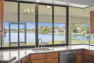 1246 Lakeview Drive, Rockledge, FL 32955 - Photo 10