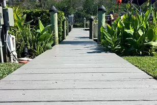 310 Kent Dr, Cocoa Beach, FL 32931 - Photo 10
