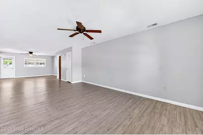 212 Emerald Drive W, Indian Harbour Beach, FL 32937 - Photo 6