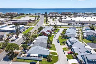 212 Emerald Dr W, Indian Harbour Beach, FL 32937 - Photo 4