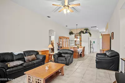 463 Avocado Road NW, Palm Bay, FL 32907 - Photo 6