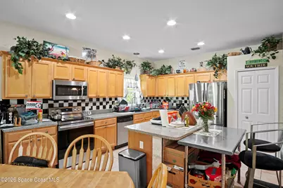 463 Avocado Road NW, Palm Bay, FL 32907 - Photo 8