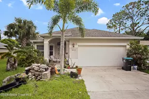 463 Avocado Rd NW, Palm Bay, FL 32907 - Photo 2