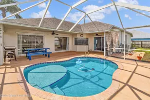 510 Sunset Lakes Dr, Merritt Island, FL 32953 - Photo 4