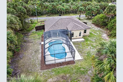 831 Owl Street SW, Palm Bay, FL 32908 - Photo 8
