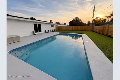 233 NE 1 Street NE, Satellite Beach, FL 32937 - Photo 18