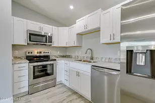 861 Furth Rd NW, Palm Bay, FL 32907 - Photo 6