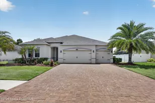 4690 Hebron Dr, Merritt Island, FL 32953 - Photo 6