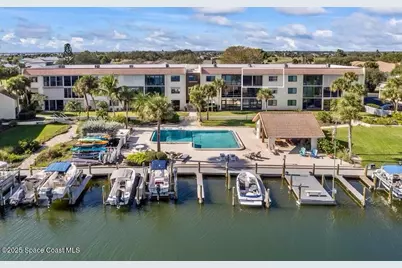 1611 Minutemen Causeway #306, Cocoa Beach, FL 32931 - Photo 4