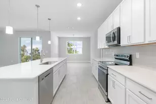 410 La Croix Rd SW, Palm Bay, FL 32908 - Photo 10
