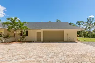 1639 Emmaus Rd NW, Palm Bay, FL 32907 - Photo 4
