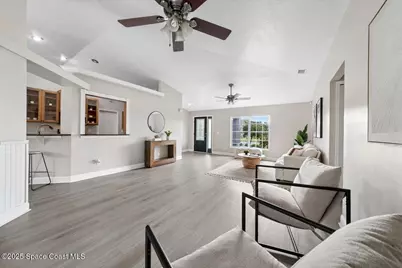 897 Hunters Creek Drive, Melbourne, FL 32904 - Photo 8