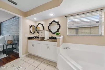 897 Hunters Creek Drive, Melbourne, FL 32904 - Photo 16