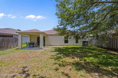 4077 Mount Carmel Lane, Melbourne, FL 32901 - Photo 6