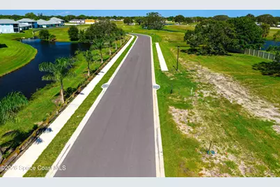 896 Castleford Avenue NE, Palm Bay, FL 32905 - Photo 32