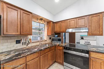 2350 Fallon Boulevard NE, Palm Bay, FL 32907 - Photo 14