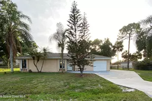 986 Piedmont Ave NE, Palm Bay, FL 32907 - Photo 1
