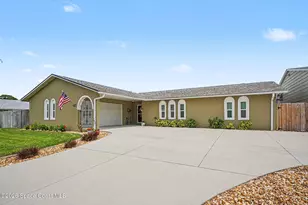 1003 Castile Rd SE, Palm Bay, FL 32909 - Photo 4