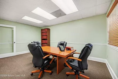 112 W New Haven Avenue, Melbourne, FL 32901 - Photo 18