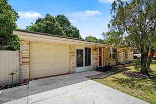 122 East Ct, Melbourne, FL 32904 - Photo 1