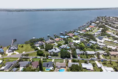 2135 S River Road, Melbourne Beach, FL 32951 - Photo 16