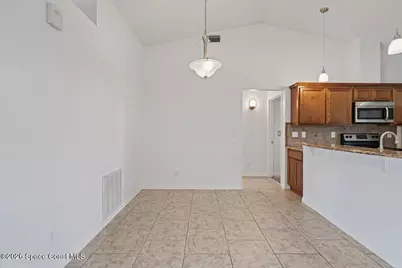 816 Hunters Creek Drive, Melbourne, FL 32904 - Photo 8