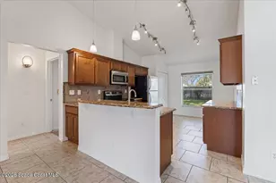 816 Hunters Creek Dr, Melbourne, FL 32904 - Photo 10