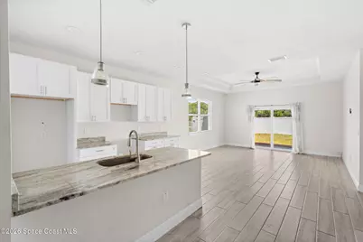 1052 Corbin Circle SW, Palm Bay, FL 32908 - Photo 8