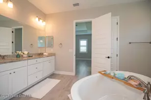 8289 Stonecrest Dr, Melbourne, FL 32940 - Photo 24