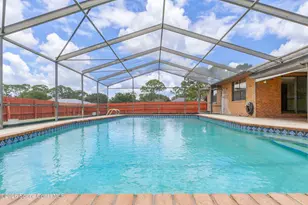 460 Neptune Dr NE, Palm Bay, FL 32907 - Photo 10