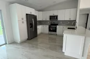 1625 Waneta St SE, Palm Bay, FL 32909 - Photo 4
