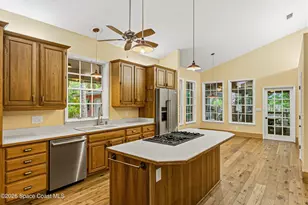 6848 Norman Dr, Melbourne, FL 32904 - Photo 14