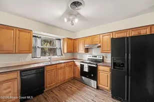 2425 Heritage Dr, Titusville, FL 32780 - Photo 6
