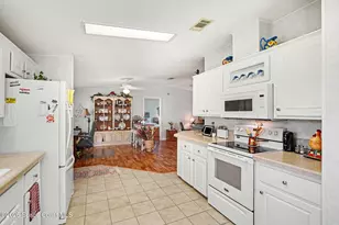 354 Outer Dr, Cocoa, FL 32926 - Photo 10