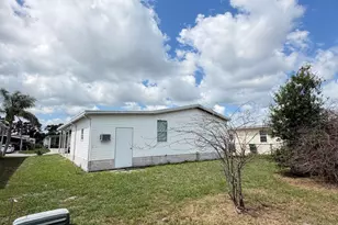 334 Macadamia Dr, Barefoot Bay, FL 32976 - Photo 28