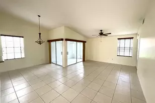 718 Pine Island Dr, Melbourne, FL 32940 - Photo 4