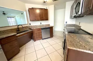 718 Pine Island Dr, Melbourne, FL 32940 - Photo 12