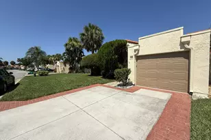 718 Pine Island Dr, Melbourne, FL 32940 - Photo 32