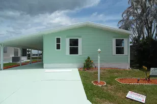 1040 E Dracena Dr E, Micco, FL 32976 - Photo 1