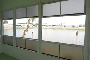 1040 E Dracena Dr E, Micco, FL 32976 - Photo 18