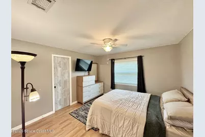 1823 Red Bud Circle NW, Palm Bay, FL 32907 - Photo 10