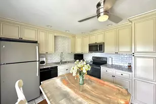 1823 Red Bud Cir NW, Palm Bay, FL 32907 - Photo 8