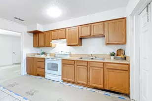 335 N Brevard Ave, Cocoa Beach, FL 32931 - Photo 6