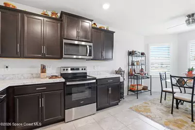 380 Guinevere Drive SW, Palm Bay, FL 32908 - Photo 10