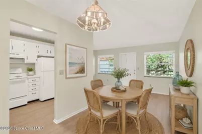 16 Vista Palm Lane #204, Vero Beach, FL 32962 - Photo 10
