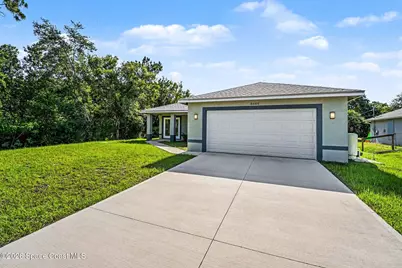 8666 100th Avenue, Vero Beach, FL 32967 - Photo 2